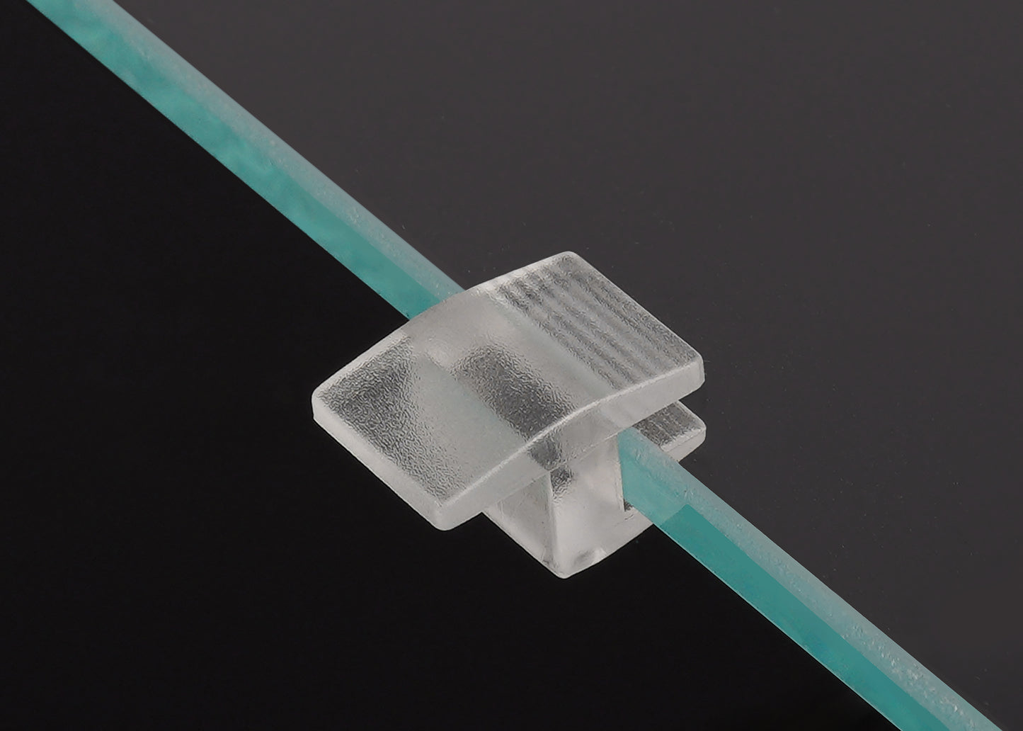 LANDEN Low-Profile Clear Acrylic Aquarium Glass Cover Clips, Holder for 4mm Glass Lid - 12pcs/Pack, Minimalist, Compatible with Rimless Tanks of All Thicknesses