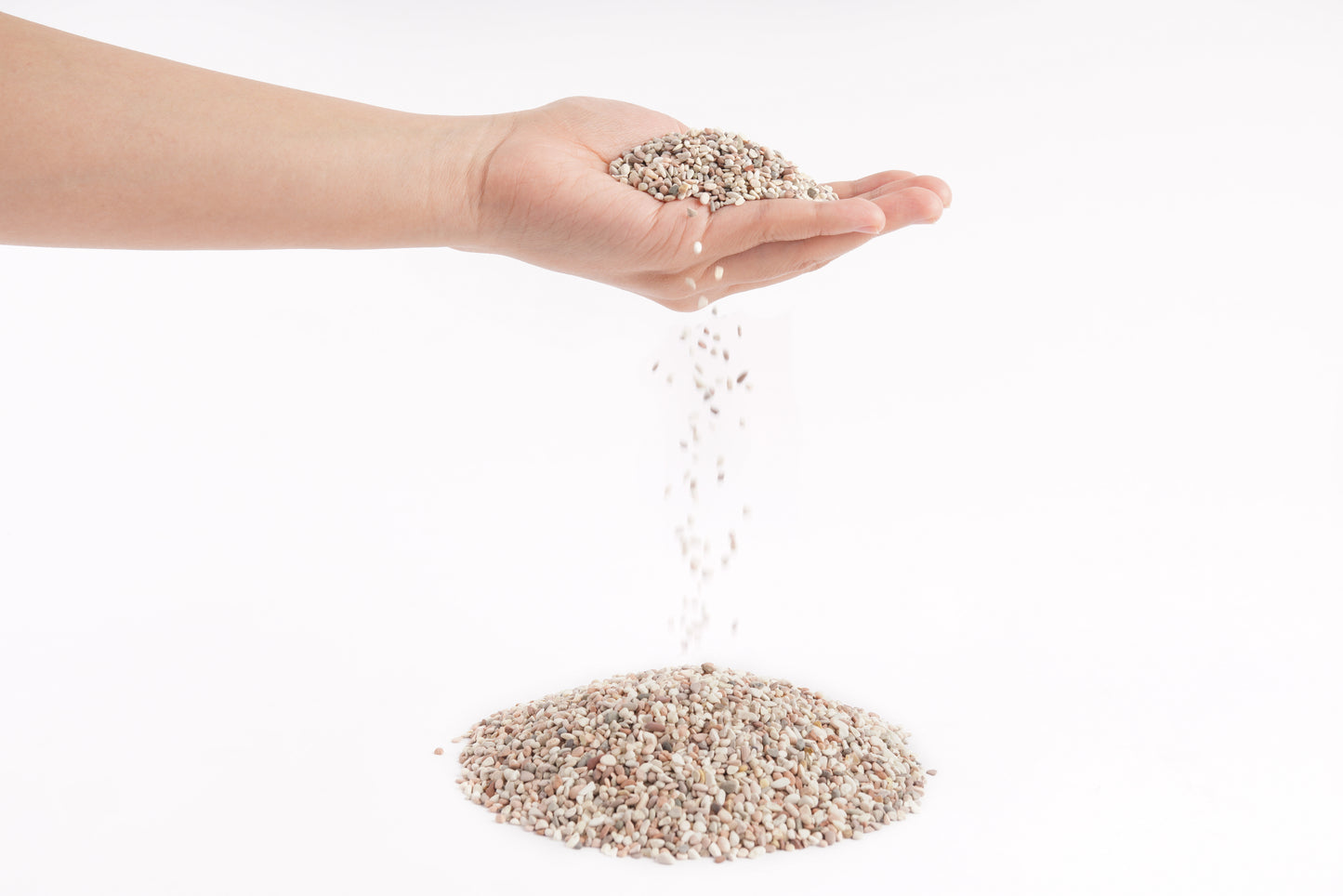 LANDEN Betanu Aquascape Sand,Light Colored Gravel 2-3mm 2L (7lbs)