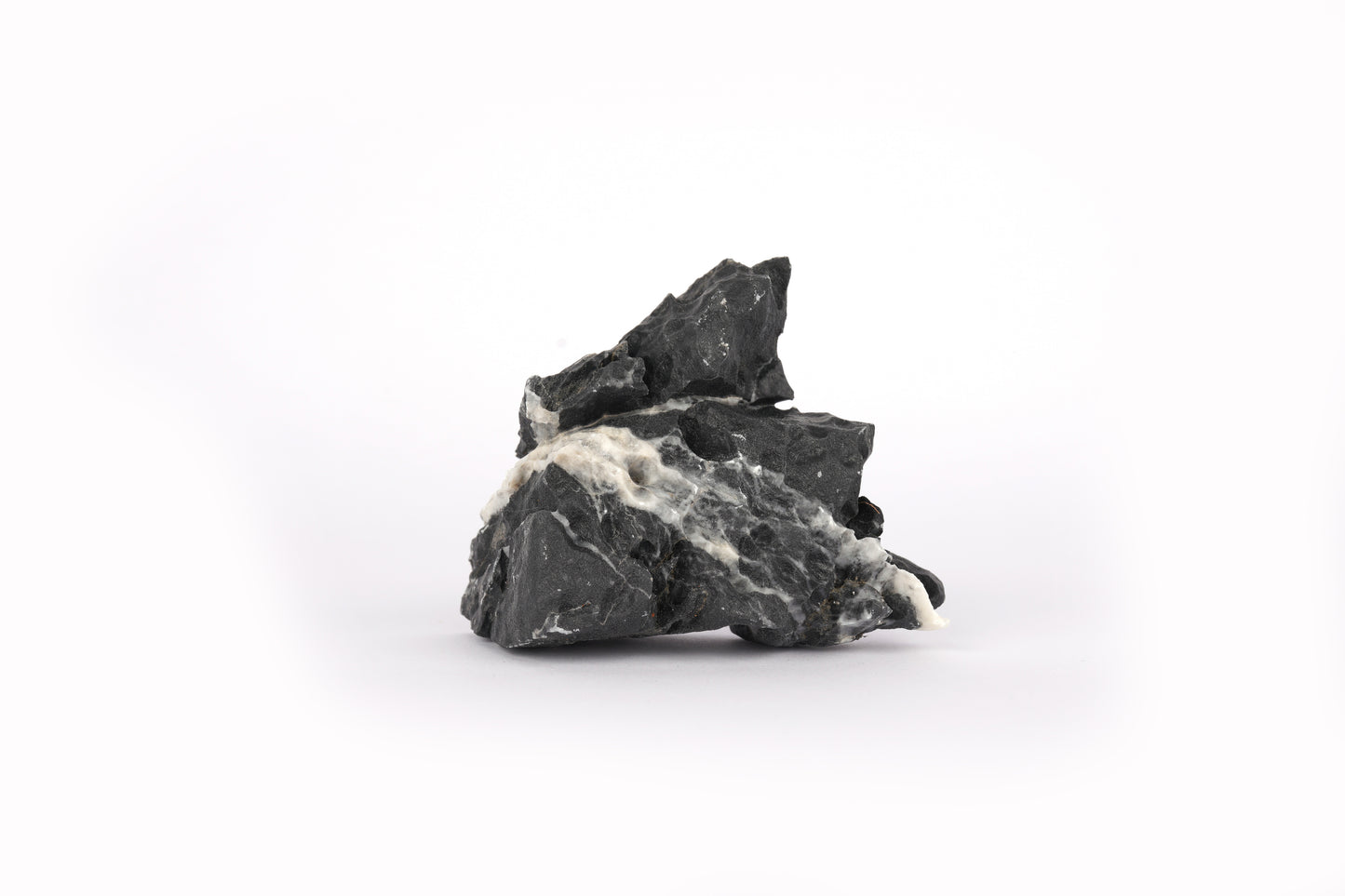 LANDEN Dark SEIRYU Stones Natural Rocks for Aquascaping  (17lbs, 3-11inches) 7-8pcs